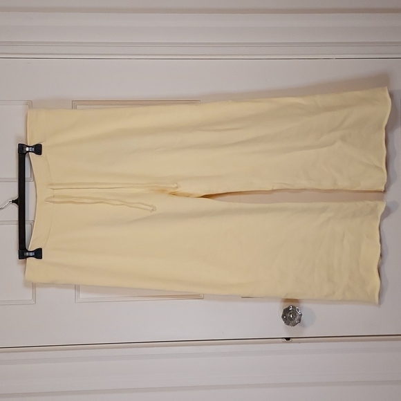 Nili Lotan Kiki Sweatpant in Pale Yellow